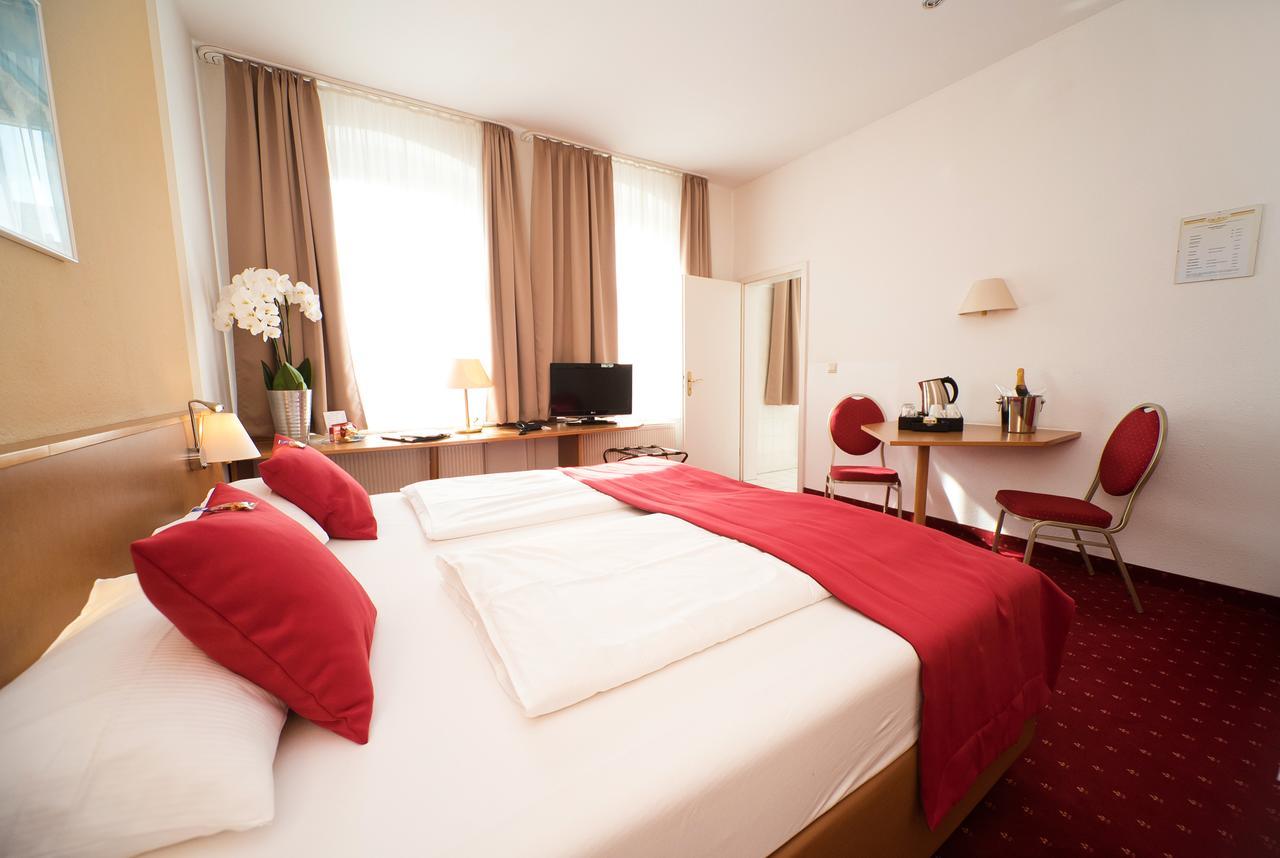 Halle  City-Hotel Am Wasserturm Halle מראה חיצוני תמונה